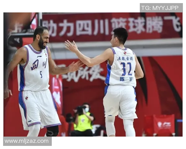 四川五粮金樽对决山东球队精彩赛事回顾与分析